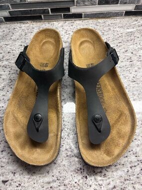 Birkenstock Medina Black Thong Sandals with Suede Footbed womens 9, men 7